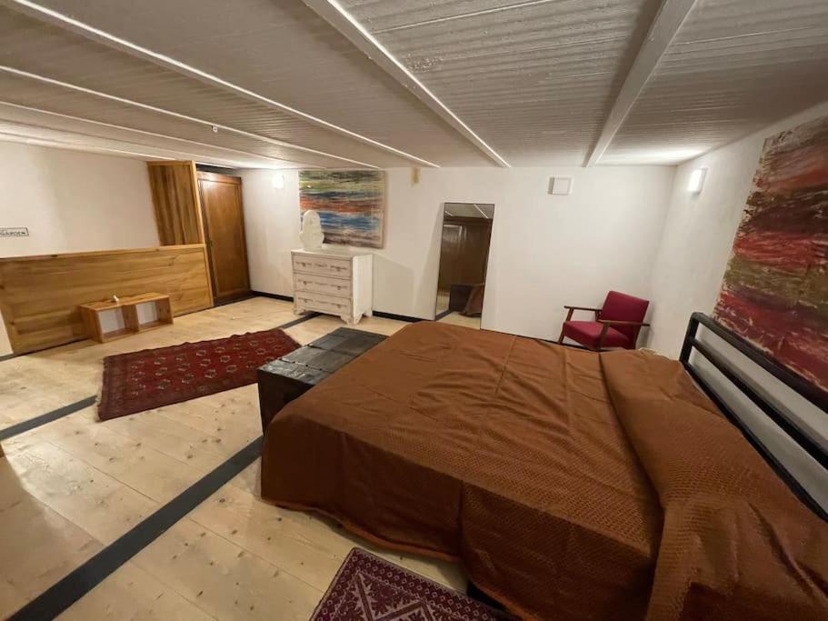 Kamyhouse Una Tranquilla Struttura Nel Verde Villa Наполи Екстериор снимка
